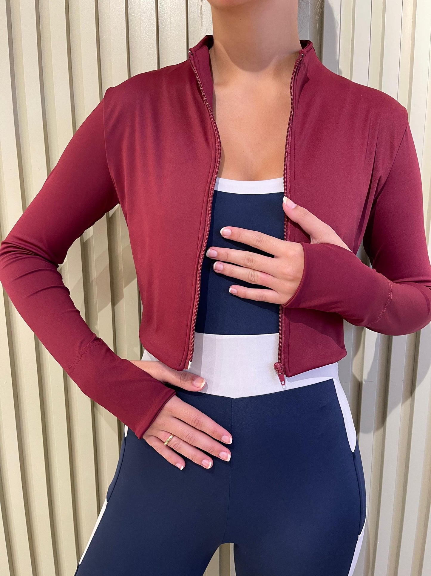 TINA JACKET / BURGUNDY
