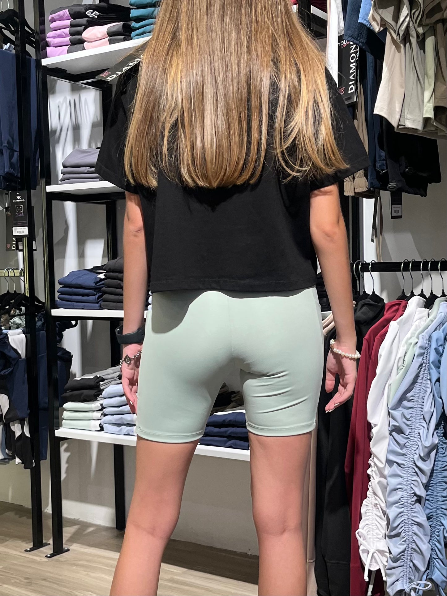SHORT NUVA CORTO MINT