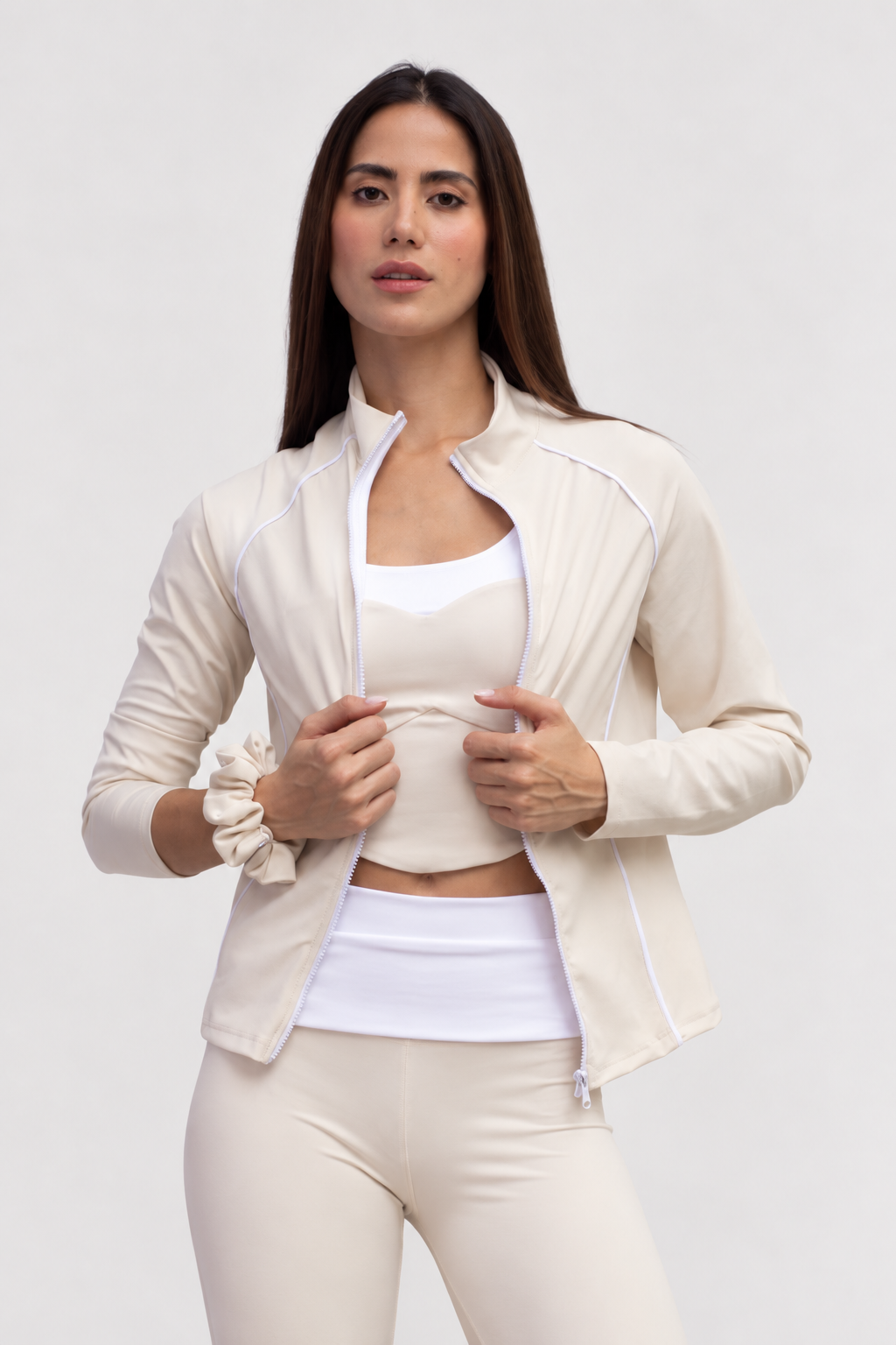 FITTED JACKET / SAND