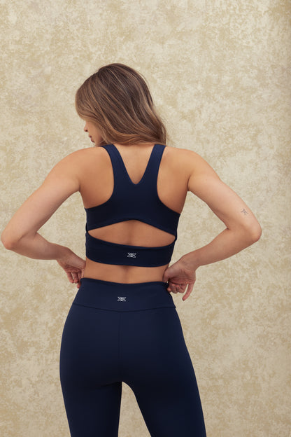 TOP VICTORIE/  NAVY