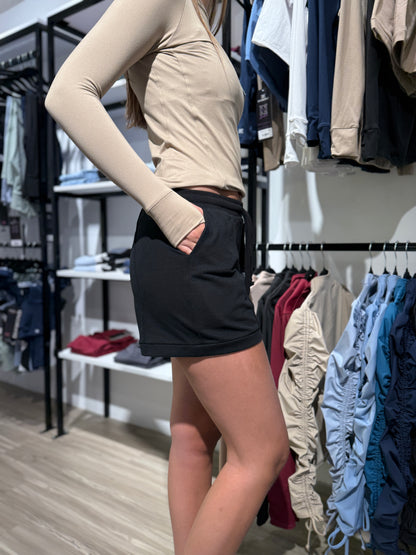 SHORT VERA BLACK