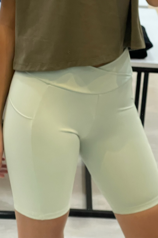 SHORT NUVA MINT